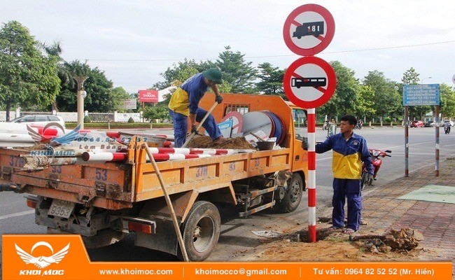 thi công biển báo giao thông 6âs